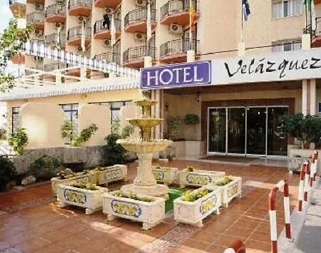 Kross Velazquez Hotel