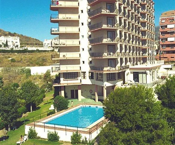 Kross Velazquez Szálloda 3*